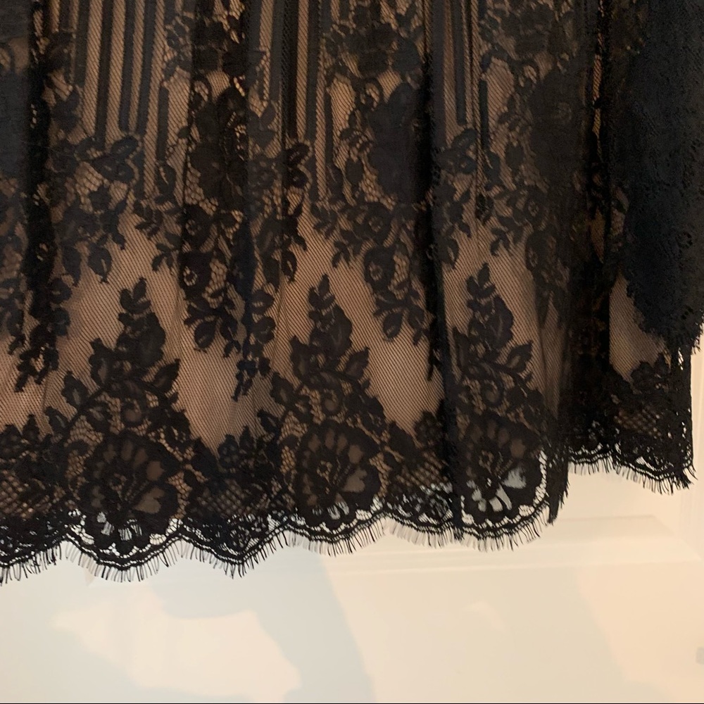 💞3 for $50💞BCBGMAXAZRIA black lace babydoll mini dress size Medium - Picture 7 of 14
